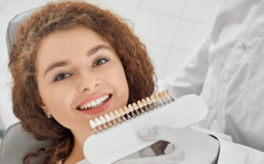 Facetas em resina em Bandeirantes: solução estética para transformar o sorriso com naturalidade